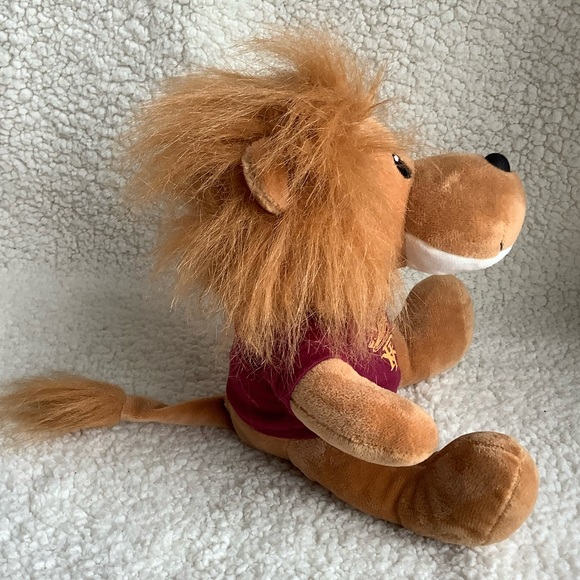 Steven Smith Lion Plush Burgundy Shirt Embroidered Eyes Stuffed Animal Toy - Picture 2 of 6